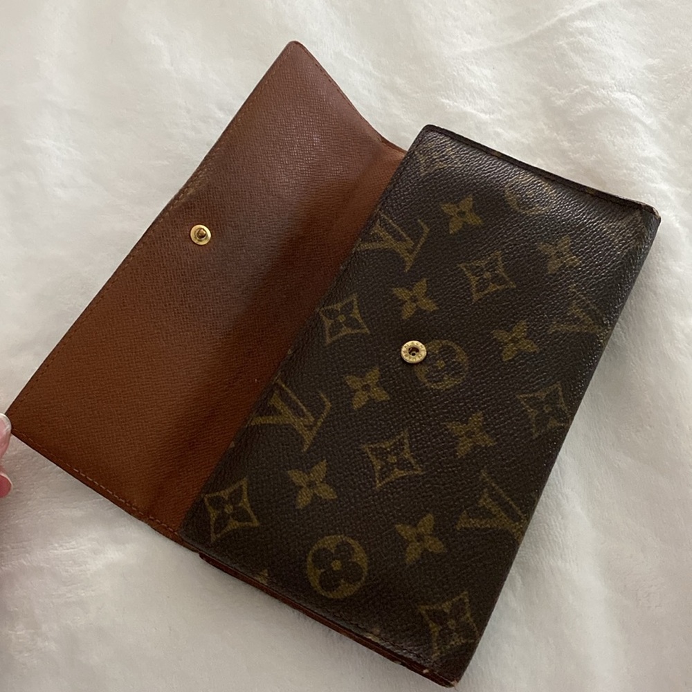 Louis Vuitton Monogram Porte Tresor International Trifold Long Wallet - Picture 2 of 10